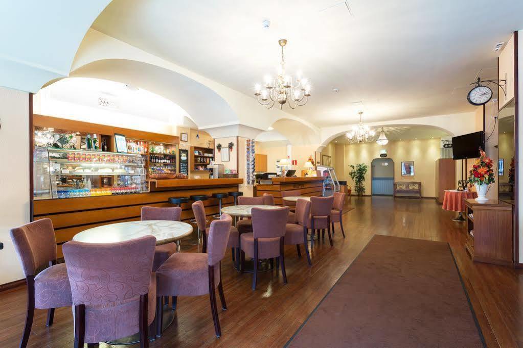 Hotel Milton Ювяскюля Экстерьер фото