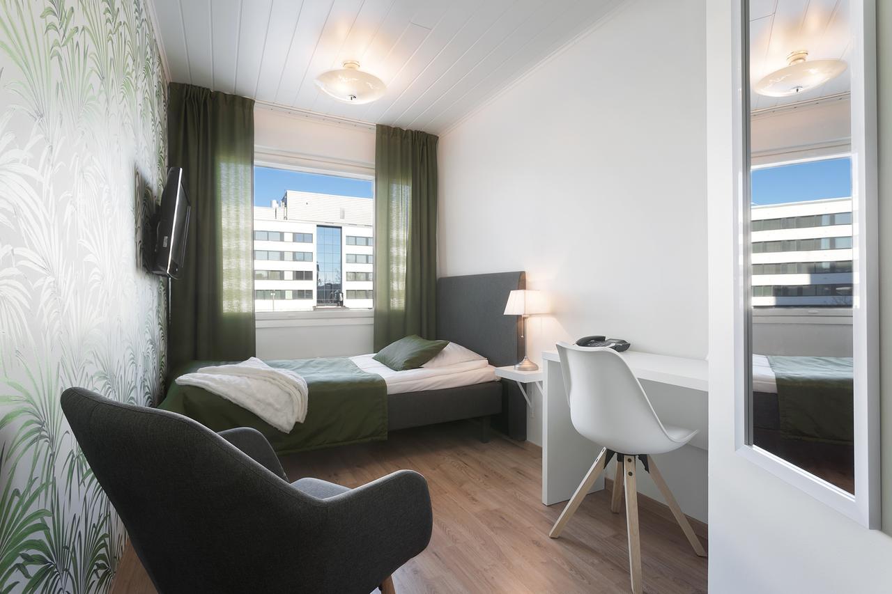 Hotel Milton Ювяскюля Экстерьер фото